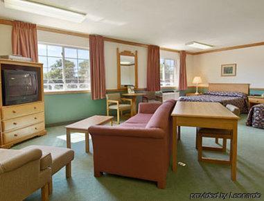 Super 8 By Wyndham Sheldon Quarto foto